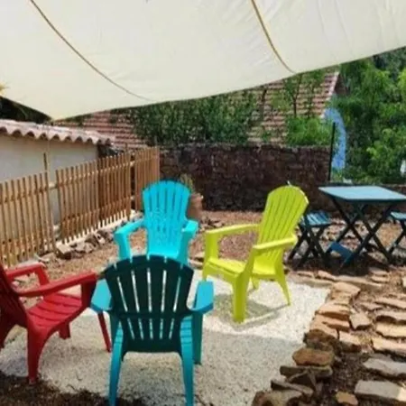 Casa vacanze Charming With Swimming Pool